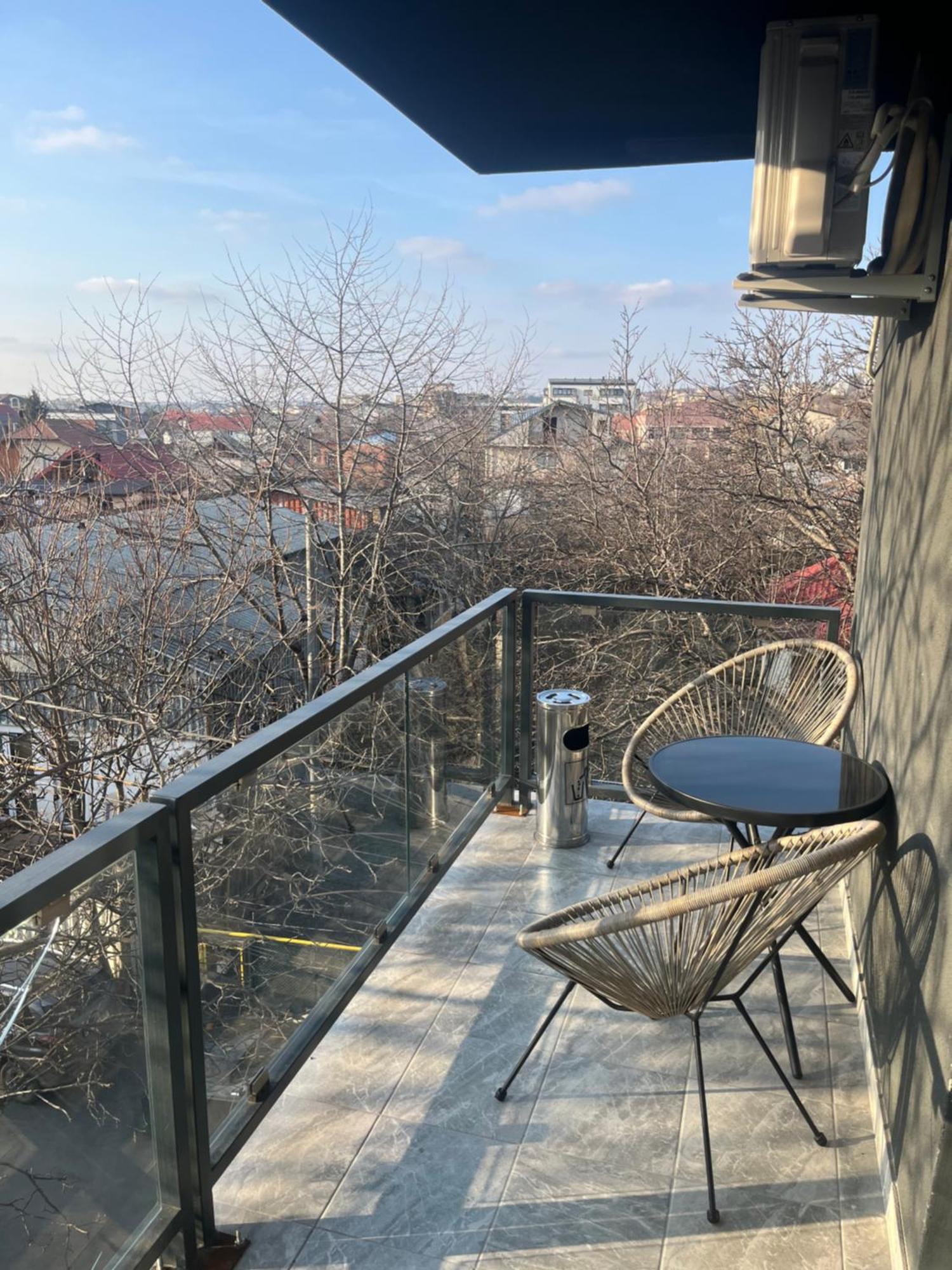 Hotel Palas Grand View Iasi Bagian luar foto