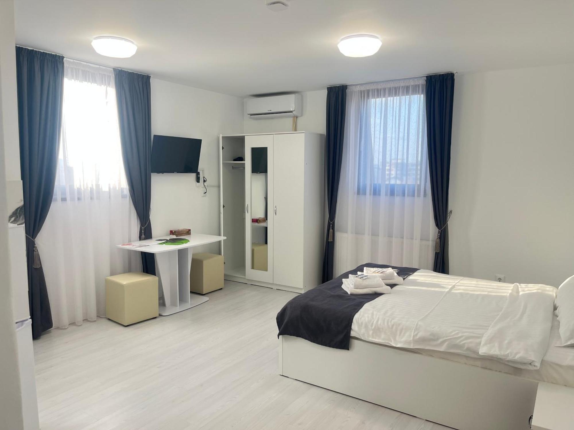 Hotel Palas Grand View Iasi Bagian luar foto