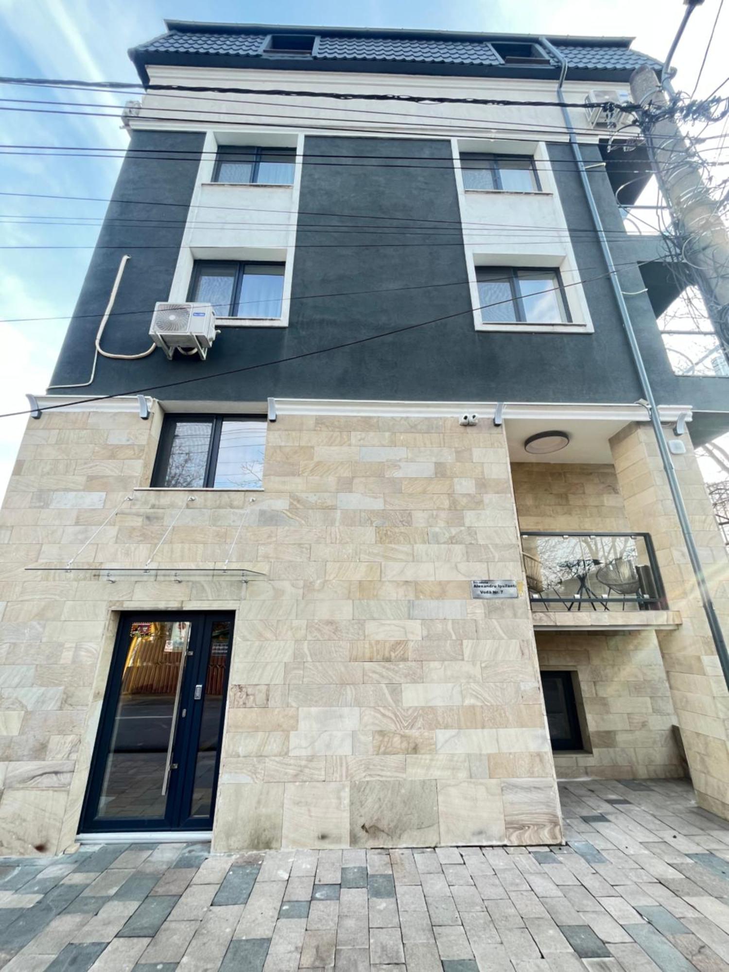 Hotel Palas Grand View Iasi Bagian luar foto