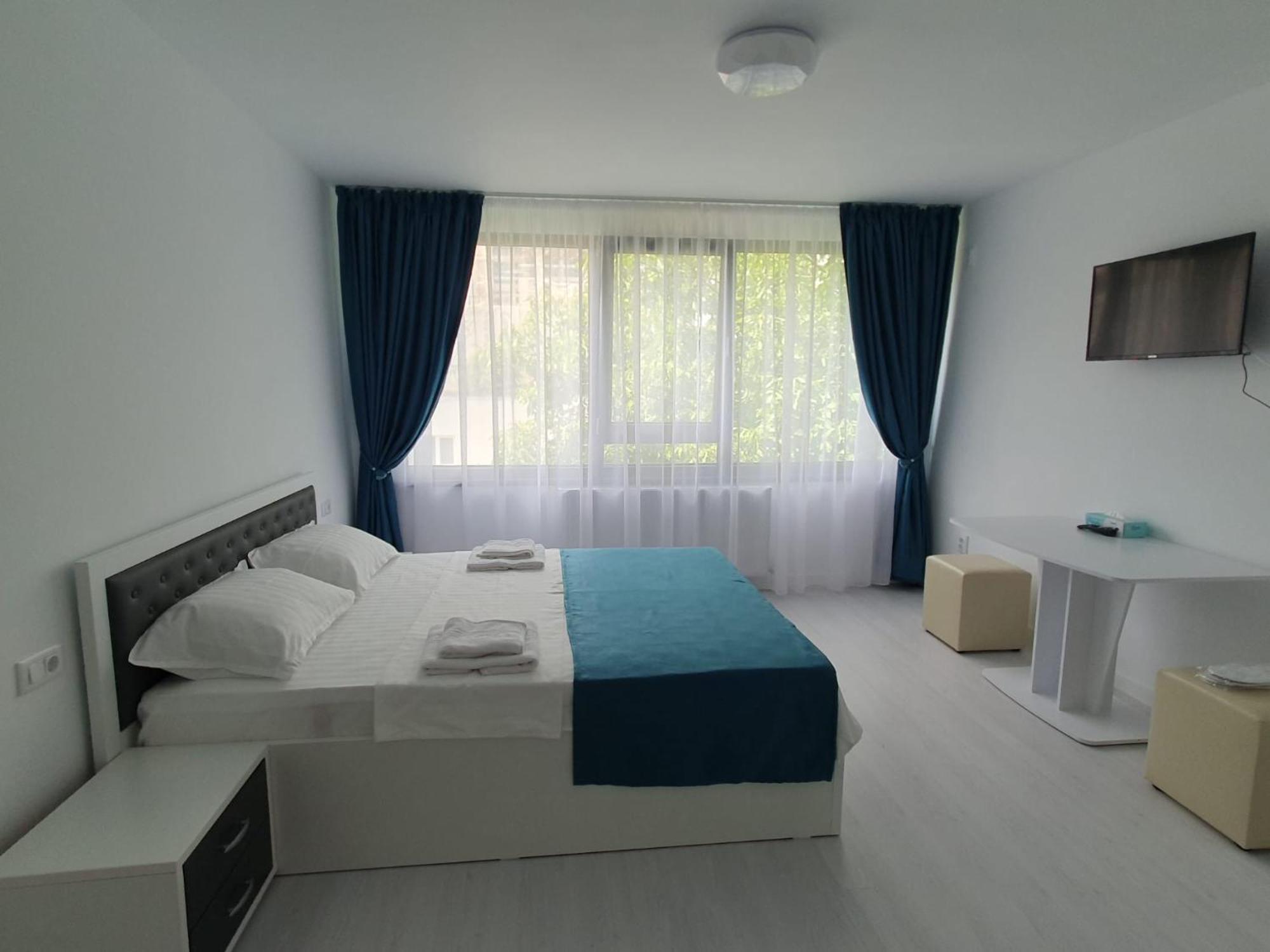 Hotel Palas Grand View Iasi Bagian luar foto